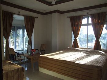 Hotel Mahima Palace Udaipur Bagian luar foto